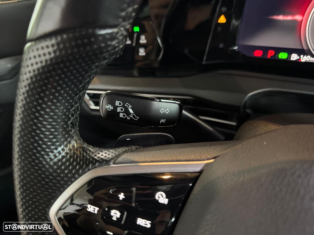 VW Golf GTI 2.0 TSI OPF DSG Performance - 10