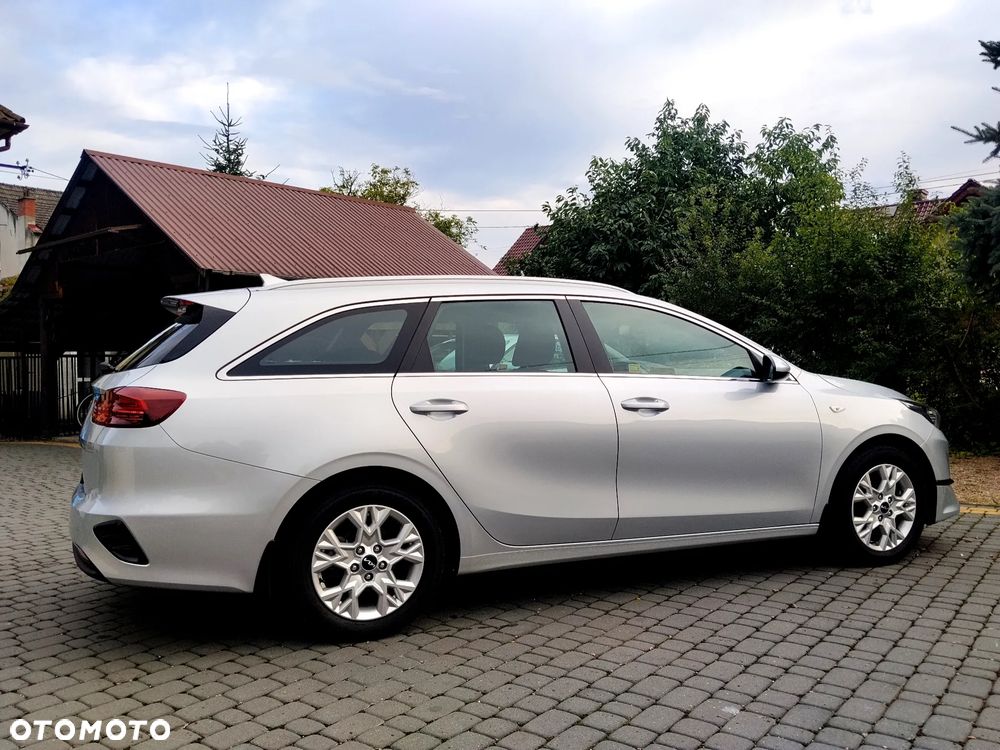 Kia Ceed 1.5 T-GDI M - 4