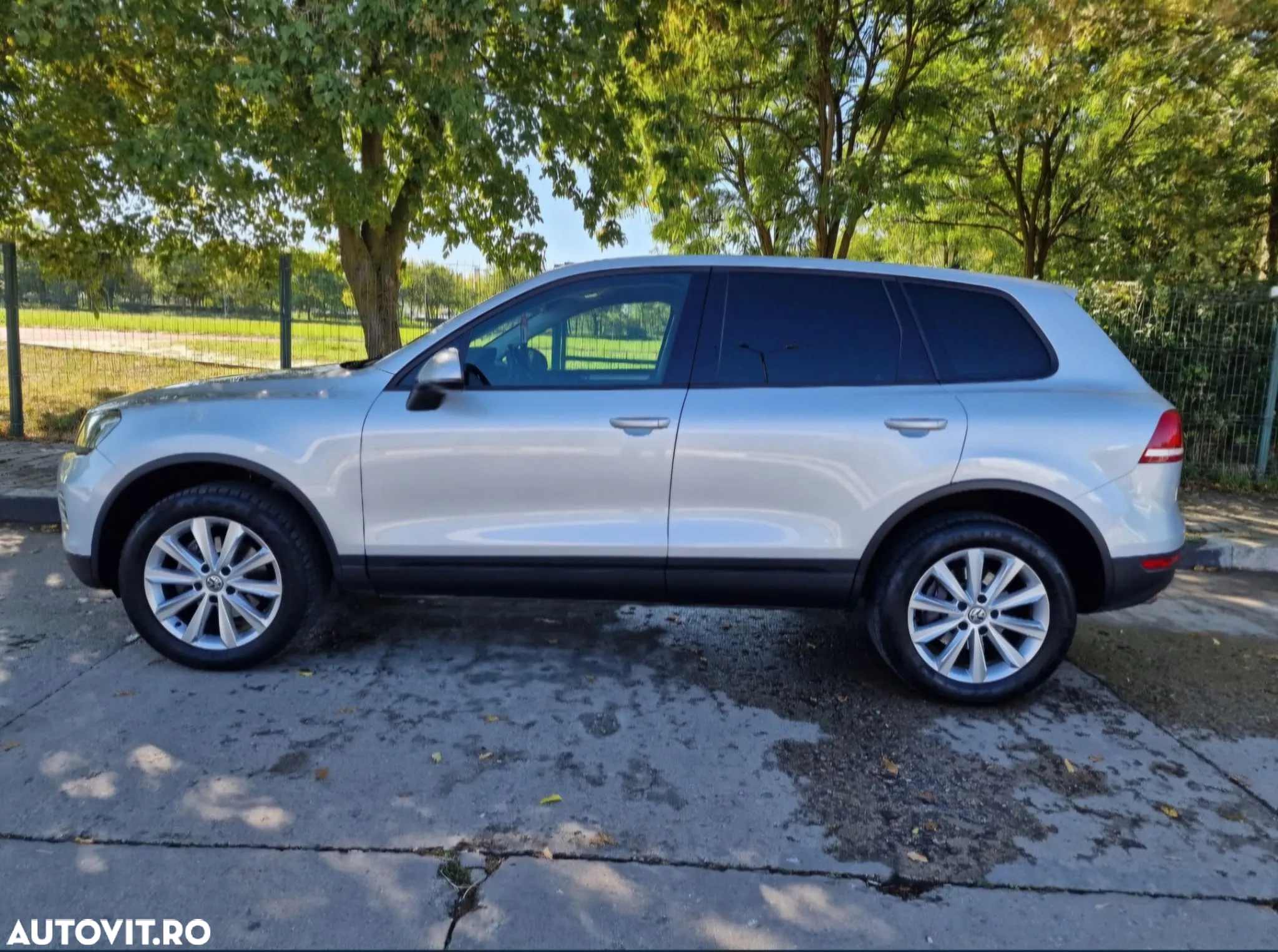 Volkswagen Touareg 3.0 V6 TDI BMT - 3