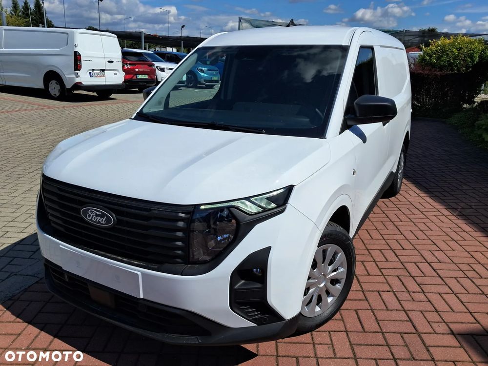 Ford Transit Courier - 5
