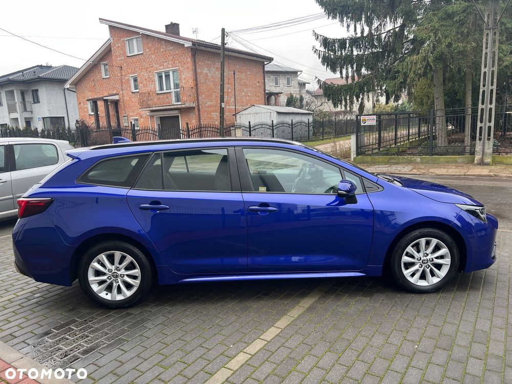 Toyota Corolla 1.8 Hybrid Comfort - 8