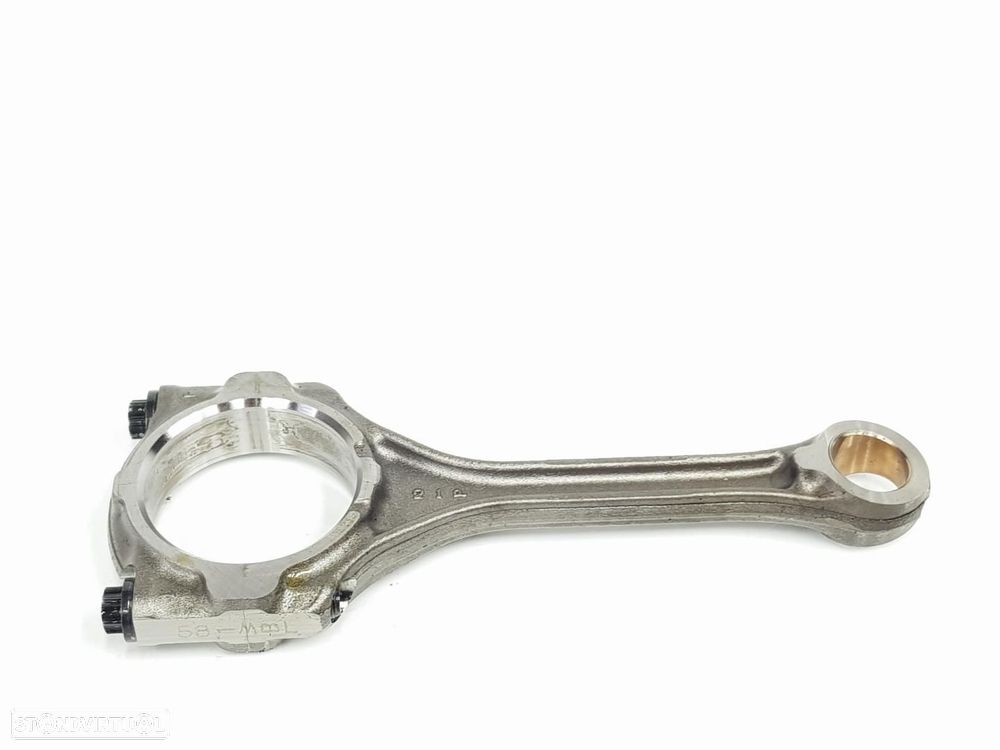 BIELA TOYOTA COROLLA E21 - 1