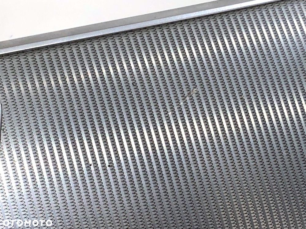 LISTWY DEKOR  MERCEDES-BENZ KLASA E (W212) 2009 - 2016 E 300 Hybrid / BlueTEC Hybrid (212.098) 150 - 3