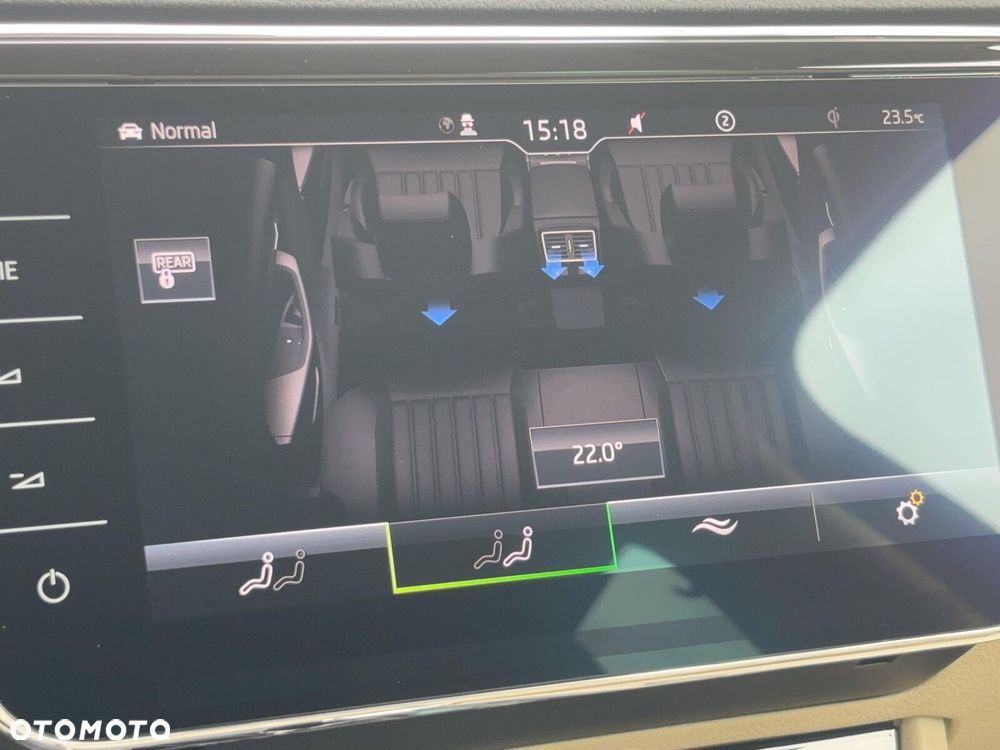Skoda Superb 2.0 TDI SCR L&K DSG - 39
