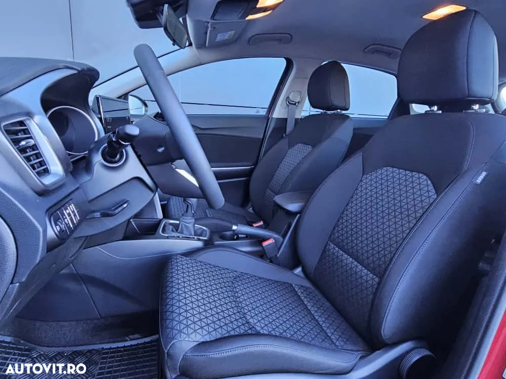 Kia Ceed 1.5 T-GDI 6MT Best - 11