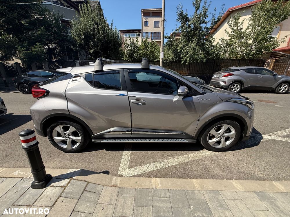Toyota C-HR - 12