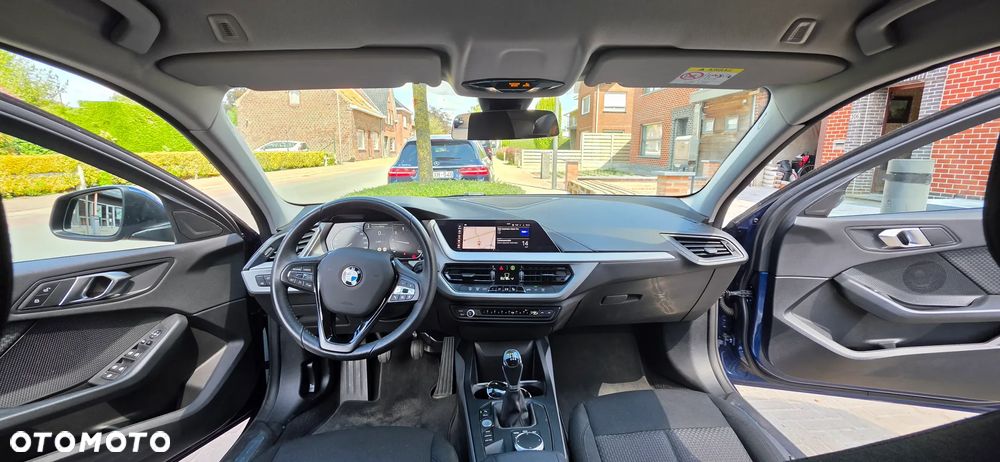 BMW Seria 1 118i - 15