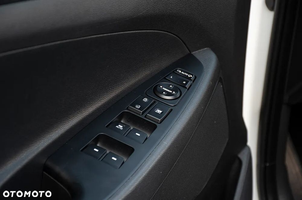 Hyundai Tucson blue 1.6 GDi 2WD Intro Edition - 31