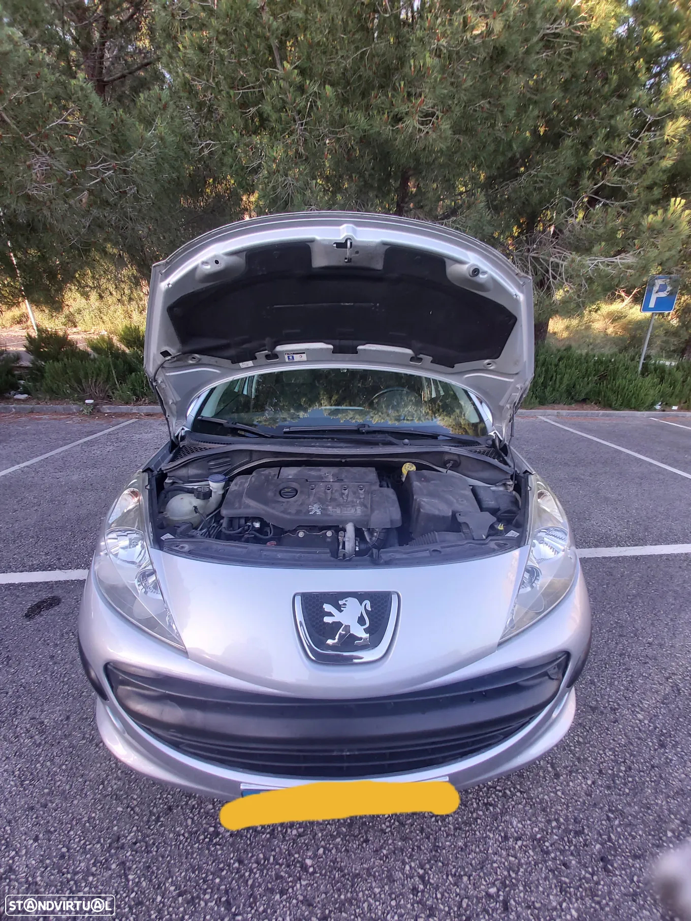 Peugeot 207 1.4 HDi Premium - 5