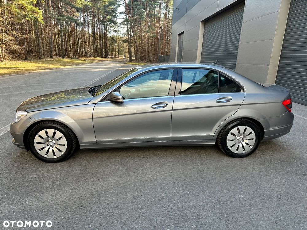 Mercedes-Benz Klasa C 180 Kompressor Automatik BlueEFFICIENCY - 6