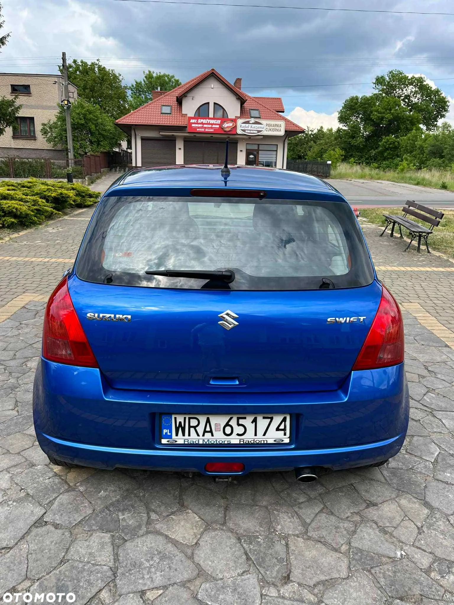 Suzuki Swift 1.3 Club - 5