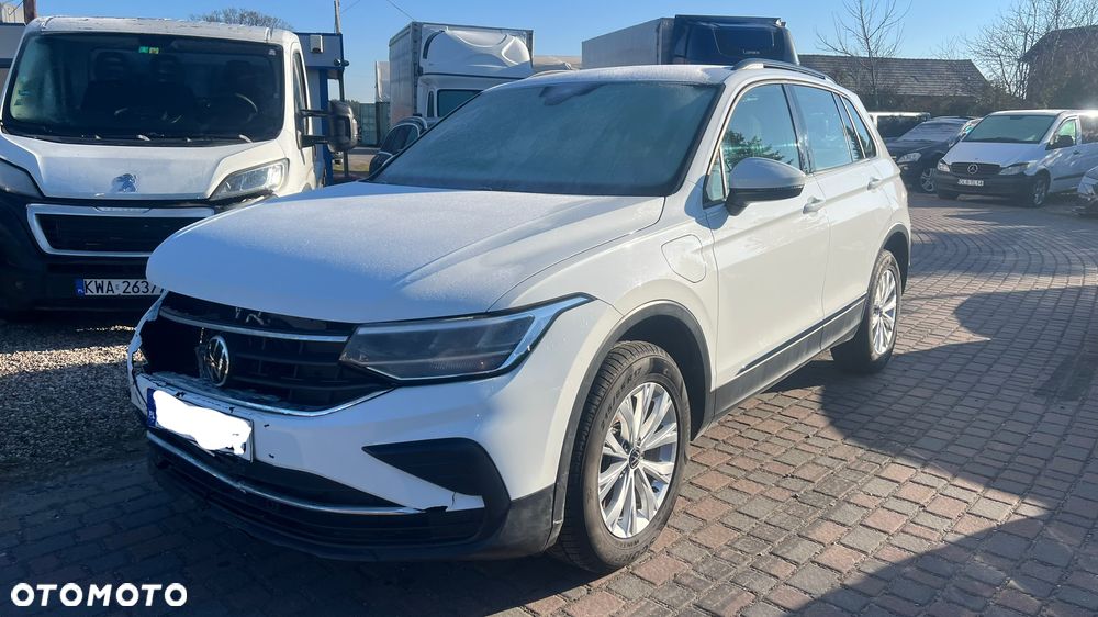 Volkswagen Tiguan 1.4 eHybrid Life DSG - 1