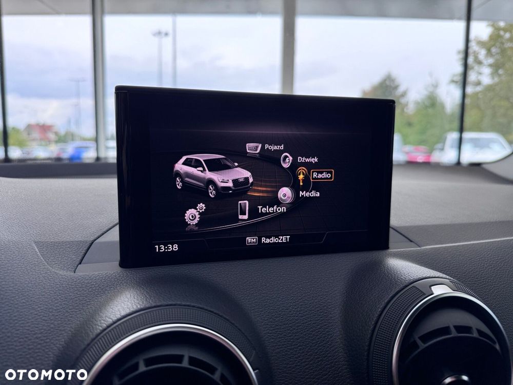 Audi Q2 30 TFSI - 29
