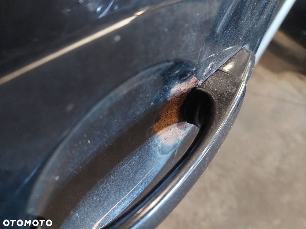 DRZWI KOMPLETNE LEWY TYŁ VOLKSWAGEN TOURAN I - 2