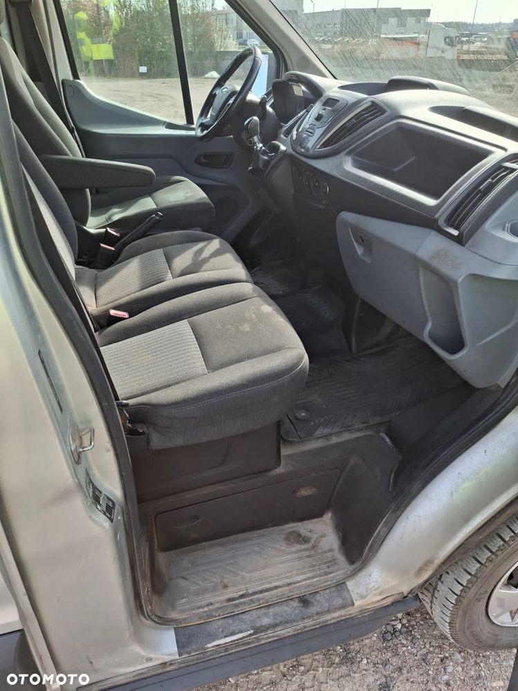 Ford Transit - 8