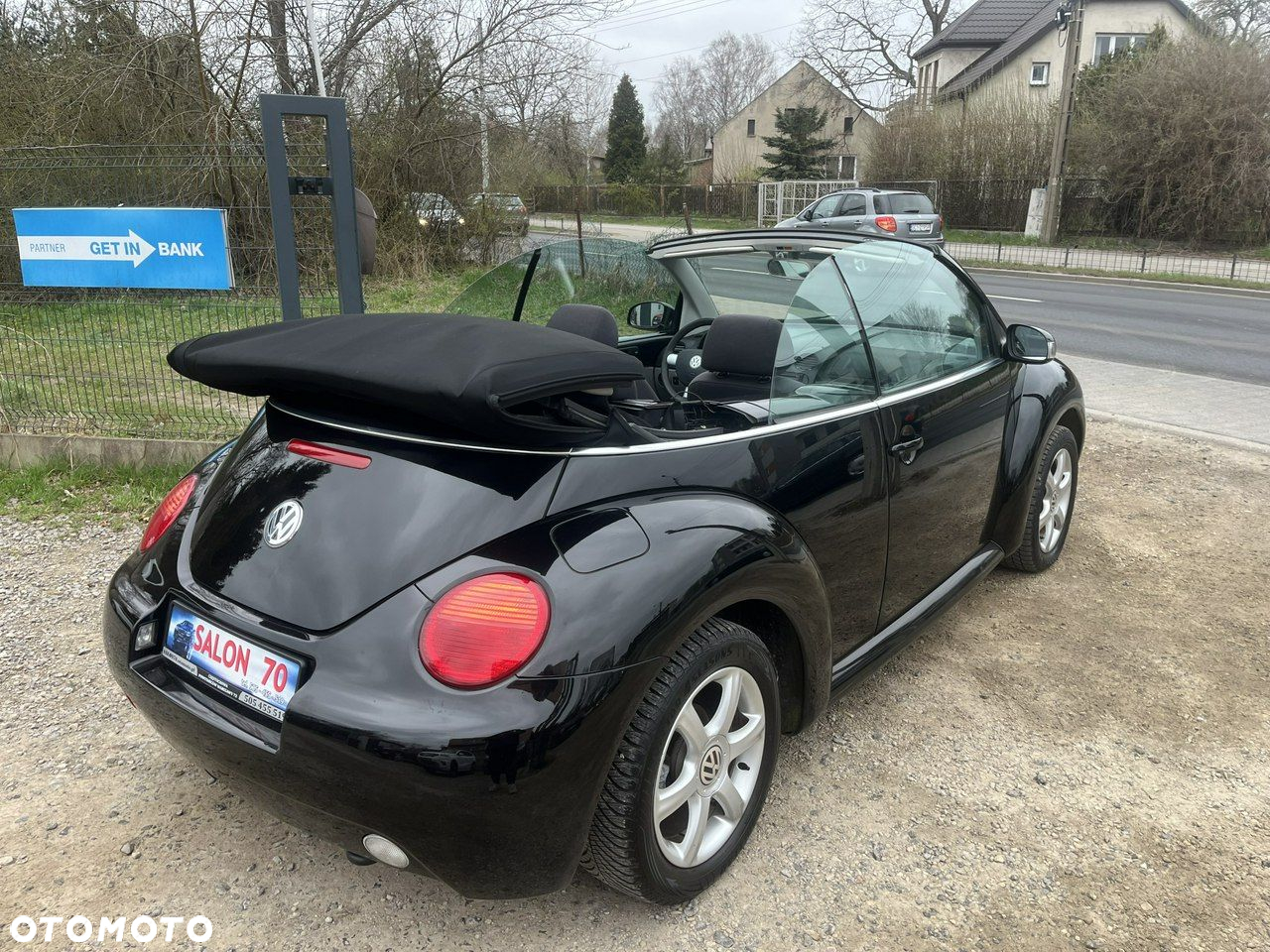 Volkswagen New Beetle - 13