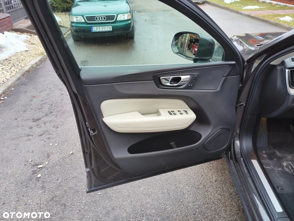 Volvo XC 60 D4 Geartronic Inscription - 14