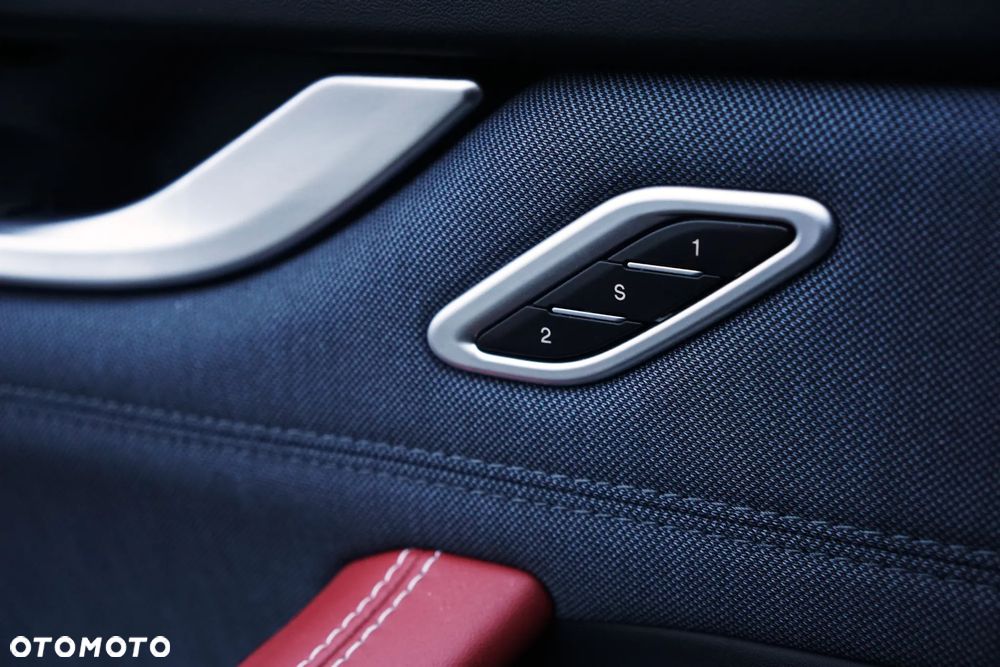 Maserati Levante Q4 - 18