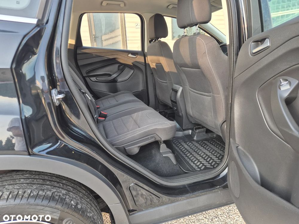 Ford Kuga 2.0 TDCi 4x4 Titanium - 16