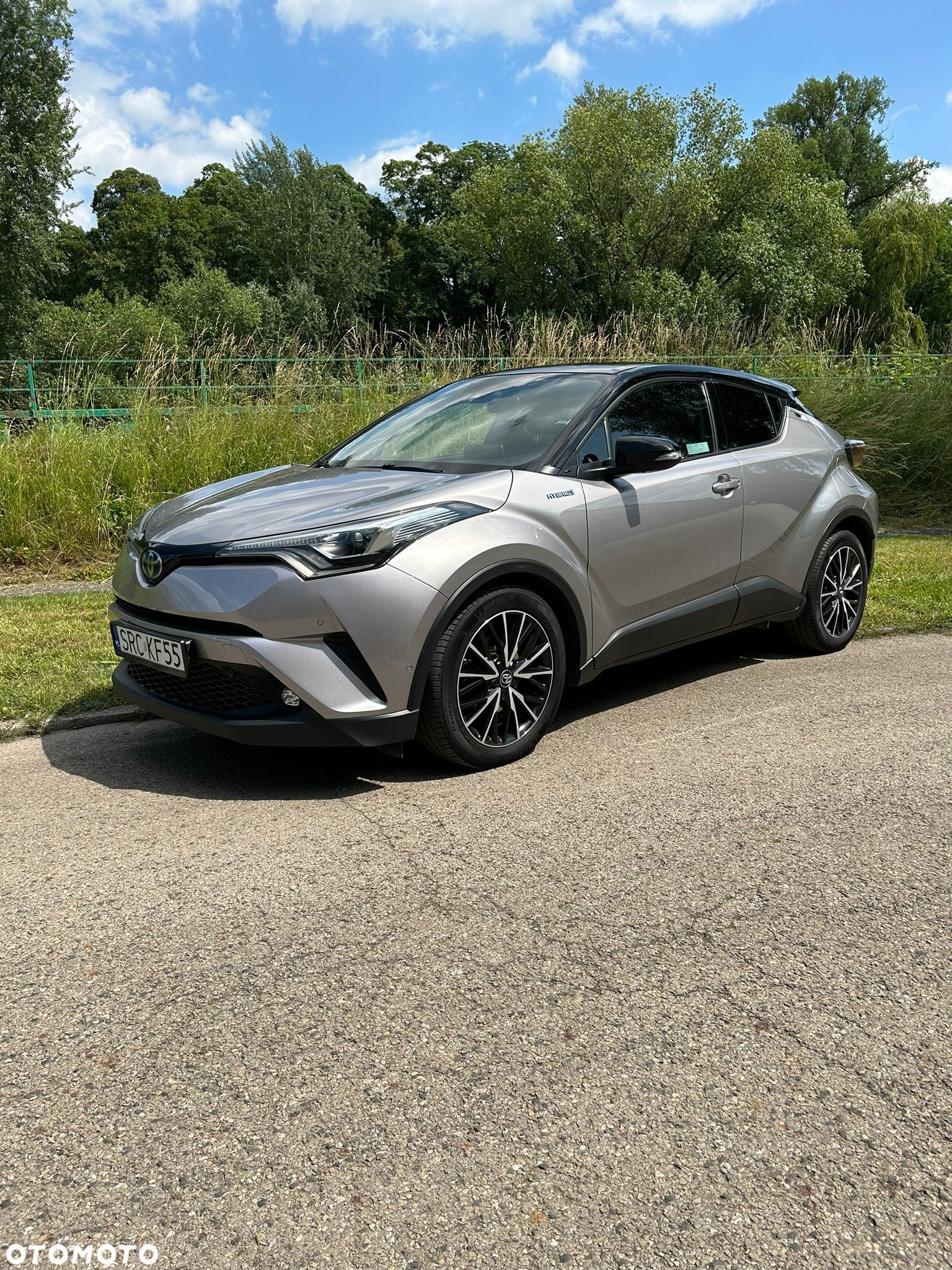 Toyota C-HR 1.8 Hybrid Selection - 1