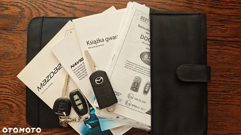 Mazda 2 1.3 Navi + - 23