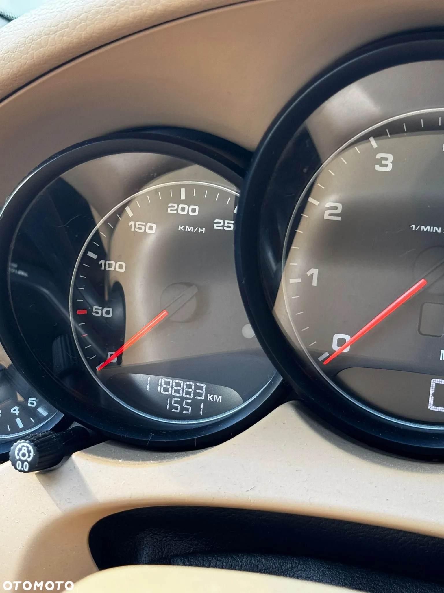 Porsche Cayenne - 22