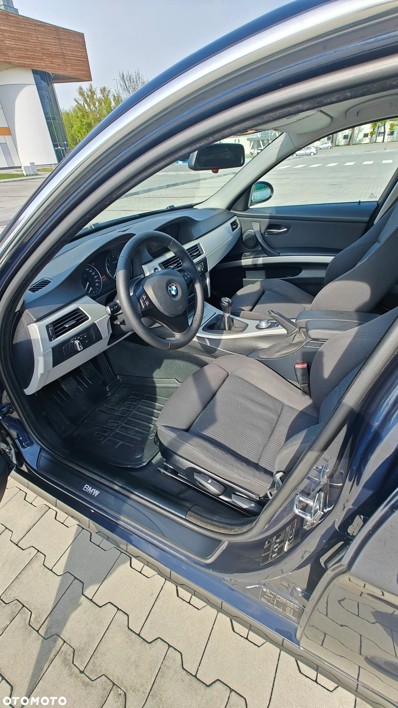 BMW Seria 3 330xi - 30