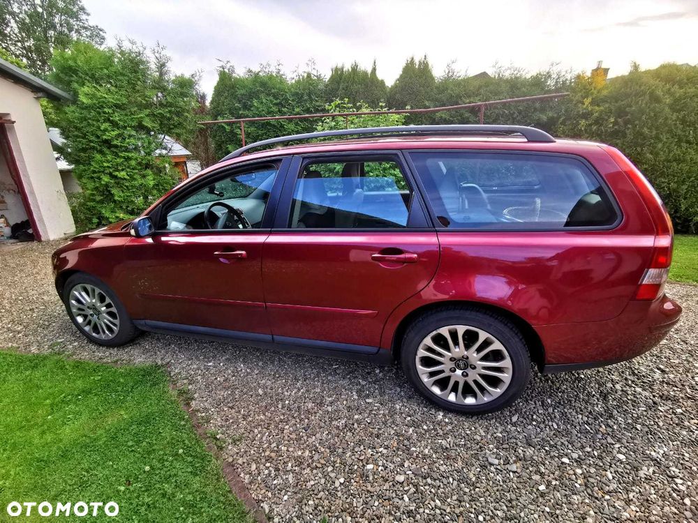 Volvo V50 - 1