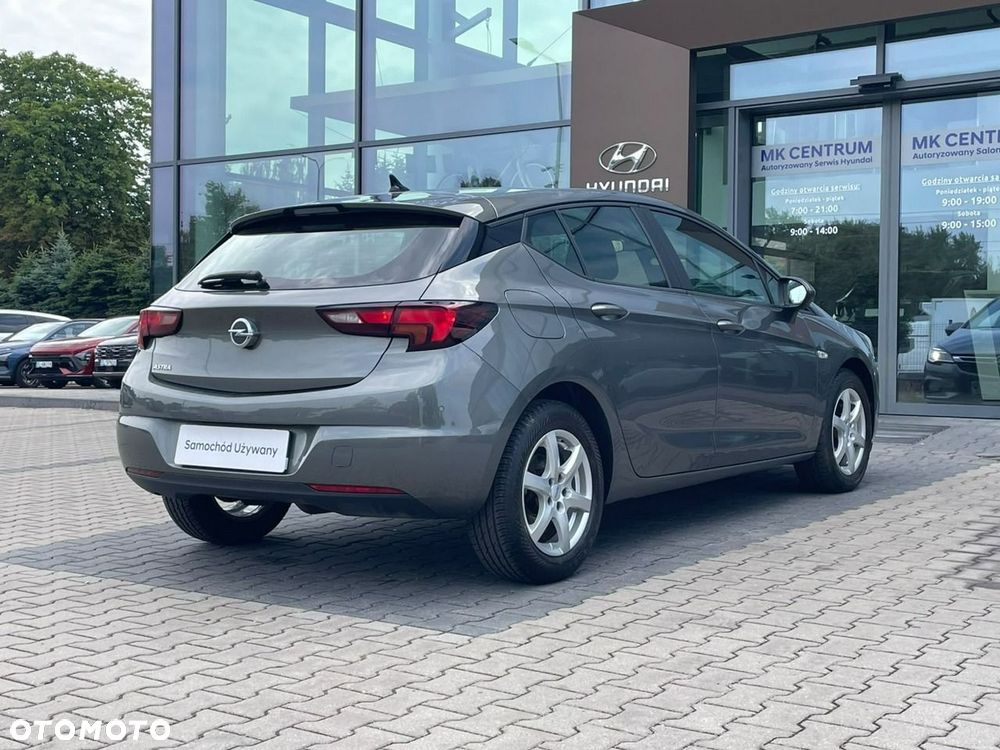 Opel Astra 1.4 T Enjoy - 10
