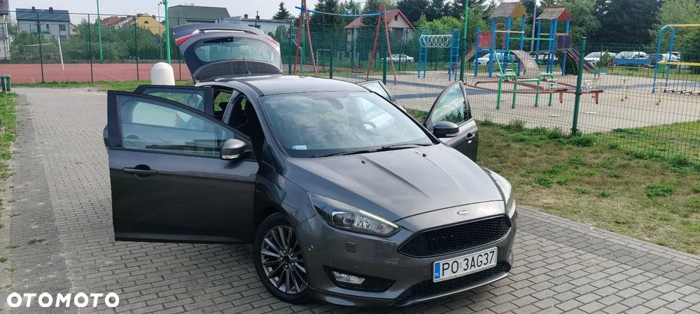 Ford Focus 2.0 TDCi ST-Line Black ASS PowerShift - 16