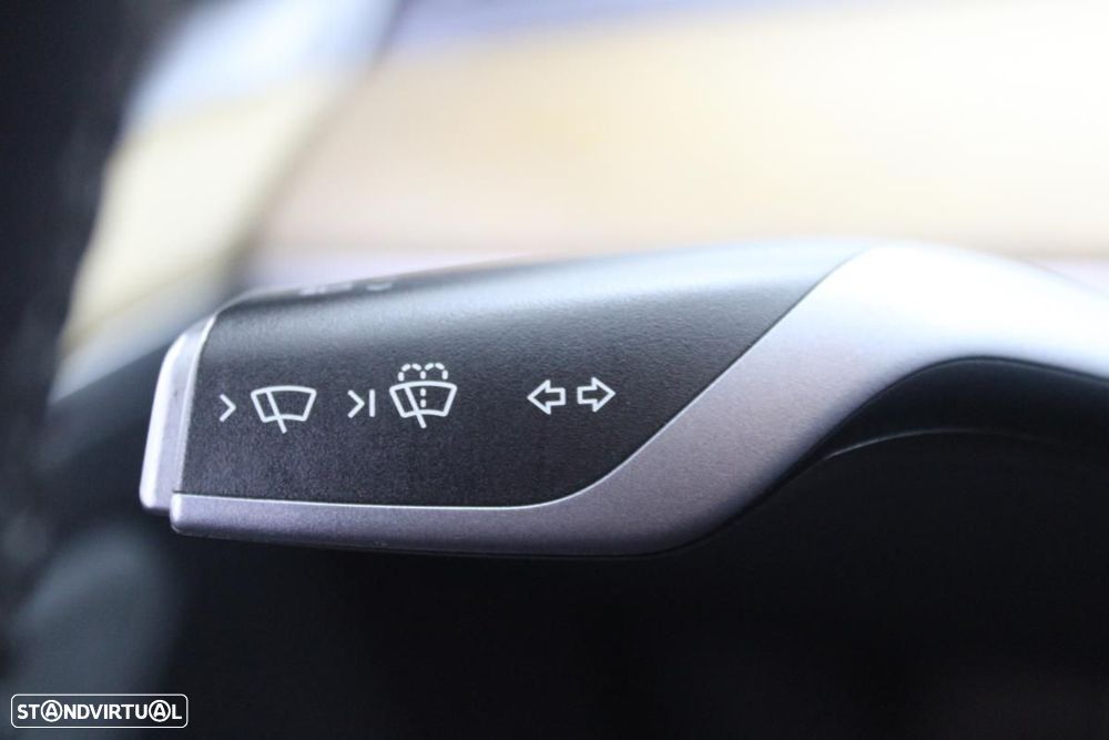 Tesla Model Y Standard - 15