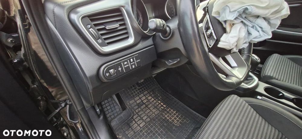 Kia XCeed 1.5 T-GDI Prestige Line - 18