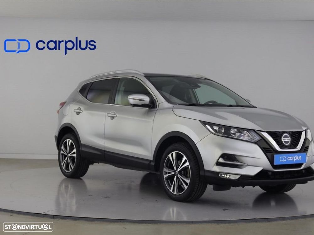 Nissan Qashqai 1.5 dCi N-Connecta - 2