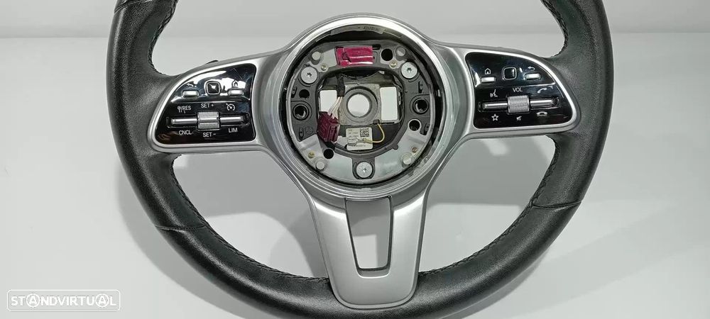 VOLANTE MERCEDES-BENZ CLASSE A 2019 -A0004605804 - 1