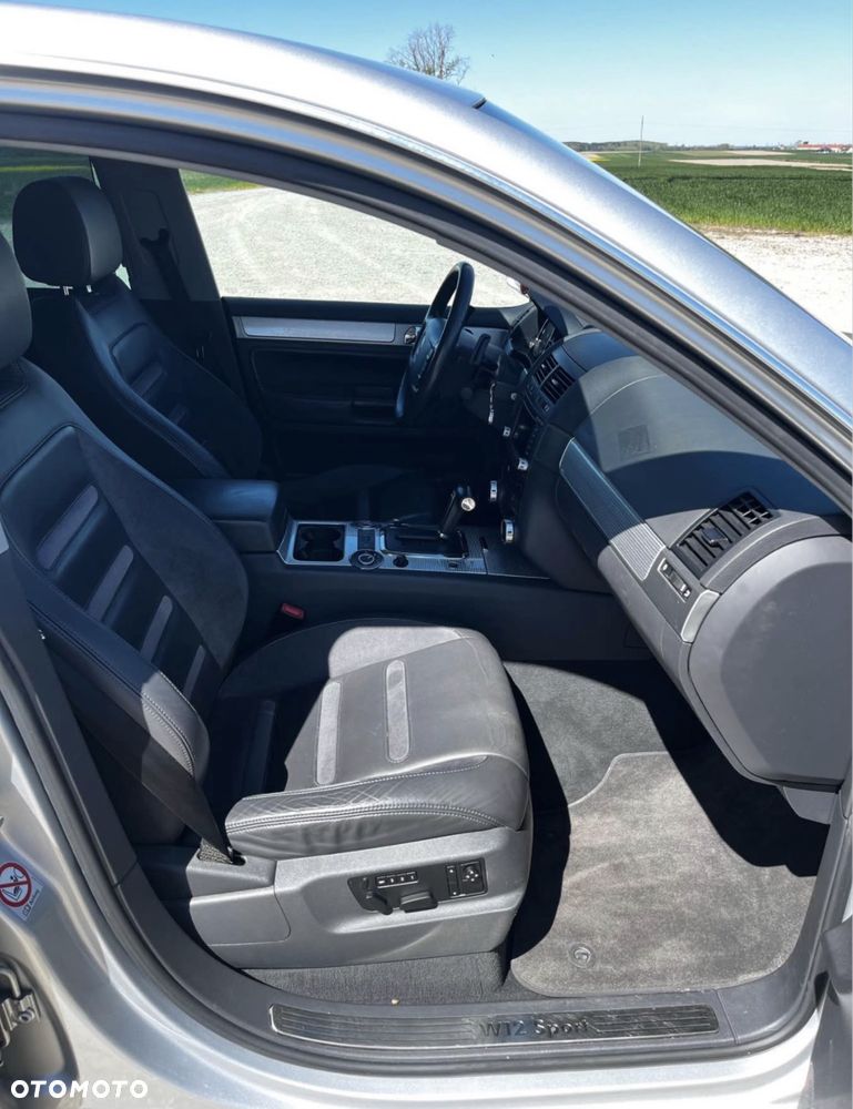 Volkswagen Touareg - 4
