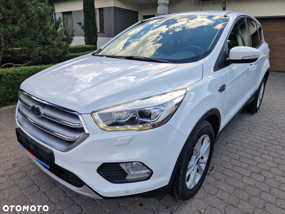 Ford Kuga 2.0 TDCi 2x4 Titanium - 15