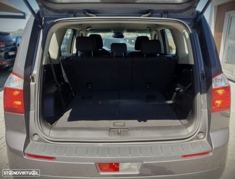 Chevrolet Orlando 2.0 VCDi LTZ - 19
