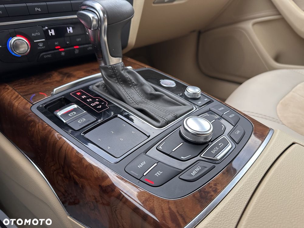 Audi A6 Avant 2.0 TDI DPF multitronic - 31