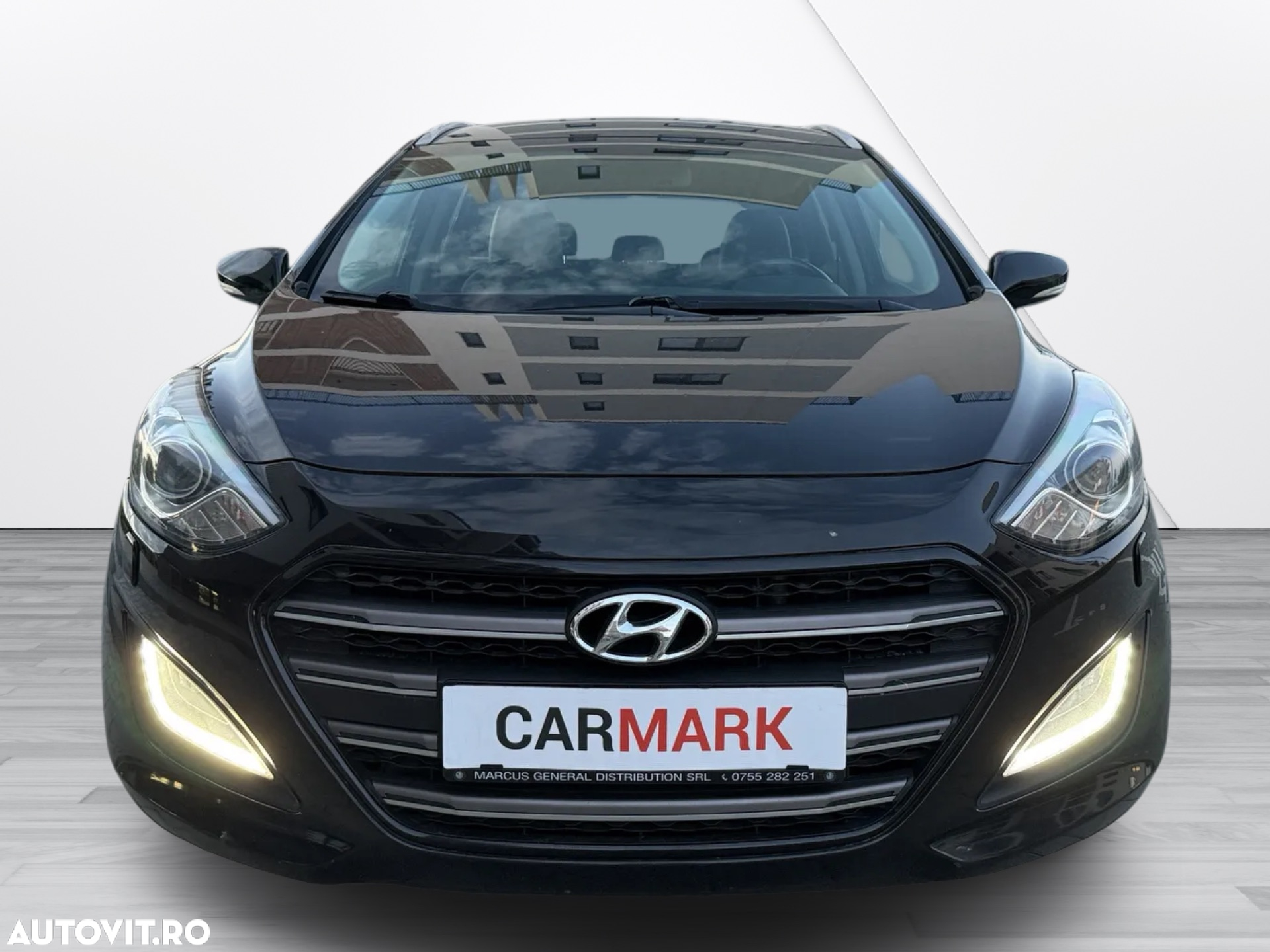 Hyundai i30 blue Kombi 1.6 CRDi DCT Premium - 3