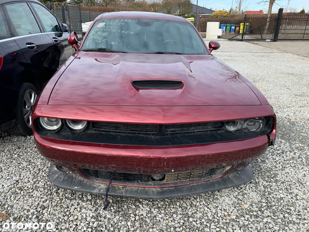 Dodge Challenger - 3