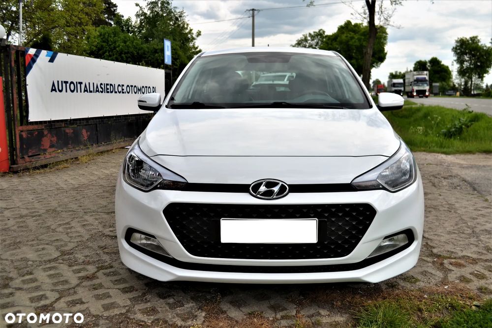 Hyundai i20 1.1 CRDi Comfort - 3