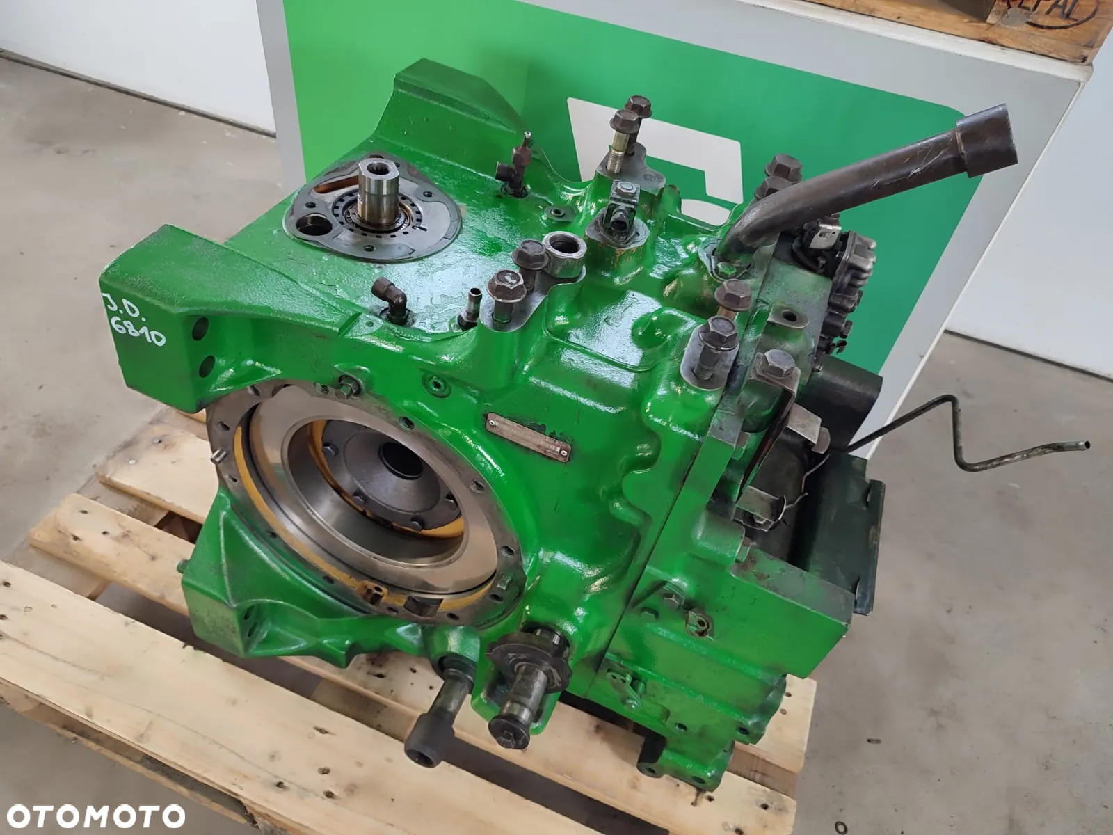 Dyferencjał RE154855 JOHN DEERE 6810 - 3