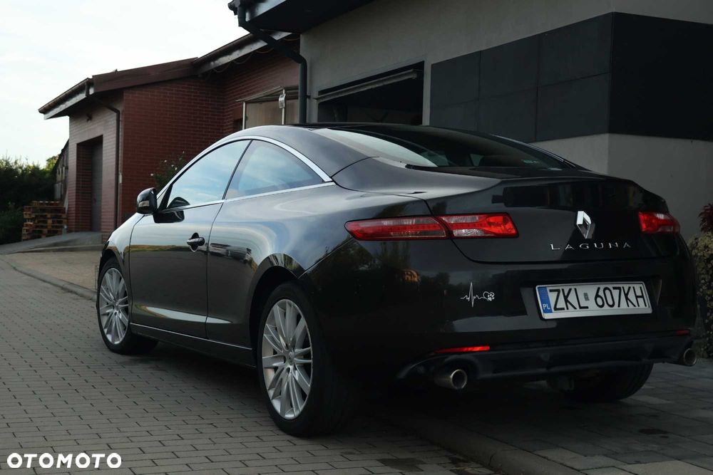 Renault Laguna - 1