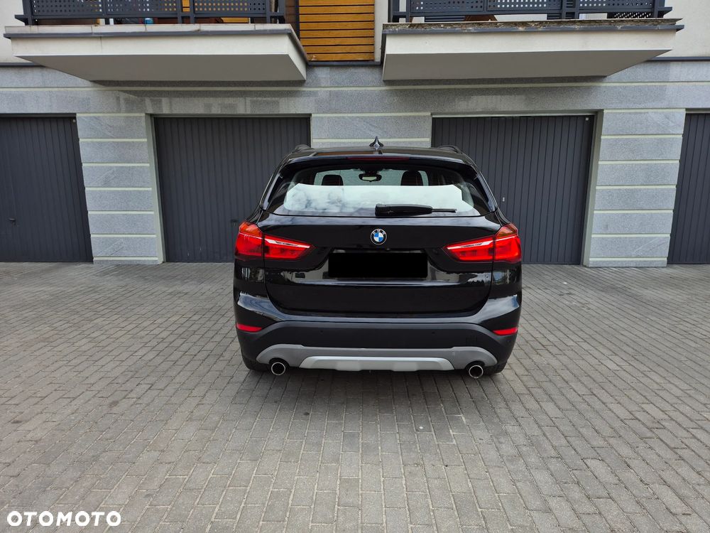 BMW X1 xDrive20d M Sport - 6