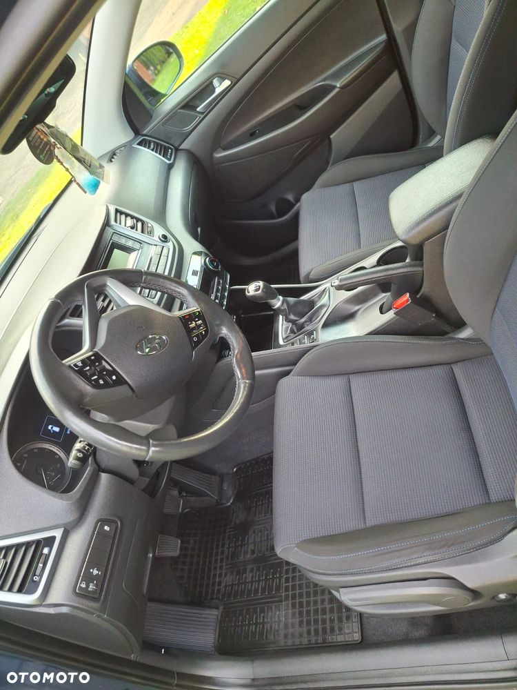 Hyundai Tucson 1.6 GDI BlueDrive Comfort 2WD - 6