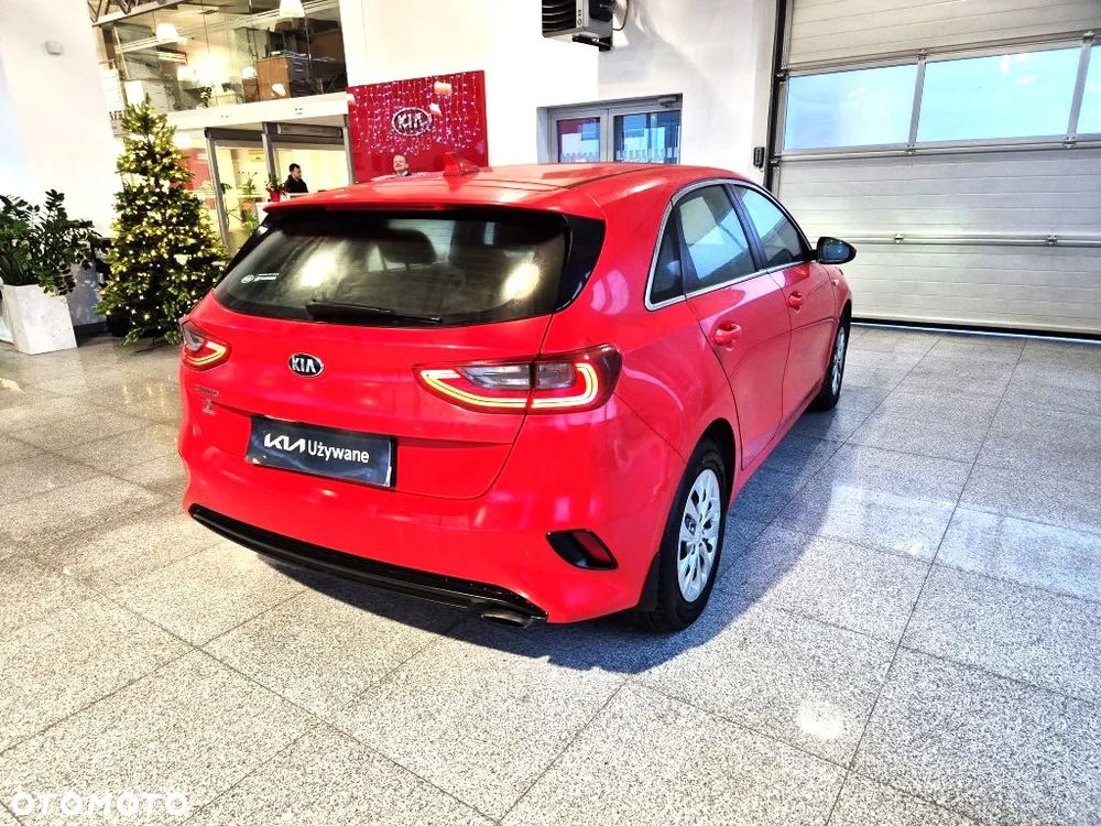 Kia Ceed 1.4 T-GDI M DCT - 9