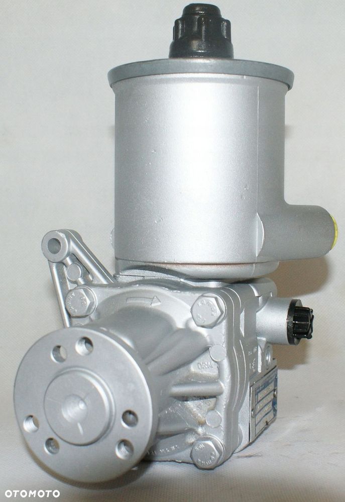 pompa wspomagaia Mercedes G KLASA W461 W463 3.2 - 2