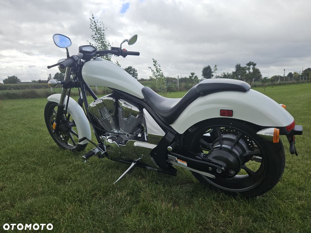 Honda VT - 7