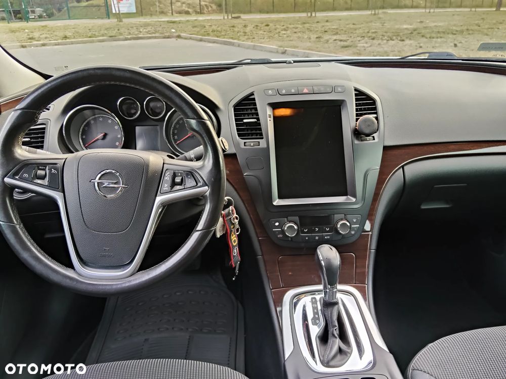 Opel Insignia 2.0 T Cosmo - 12