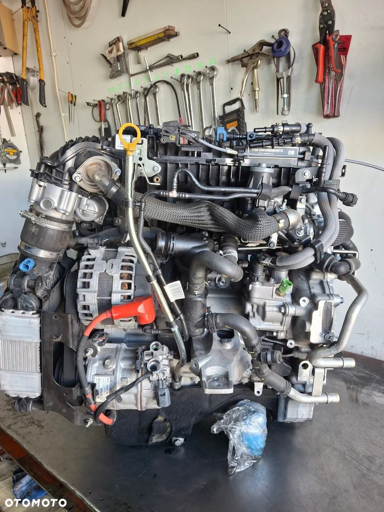 Jaguar E-pace G4D3 204 DTD silnik kompletny - 1